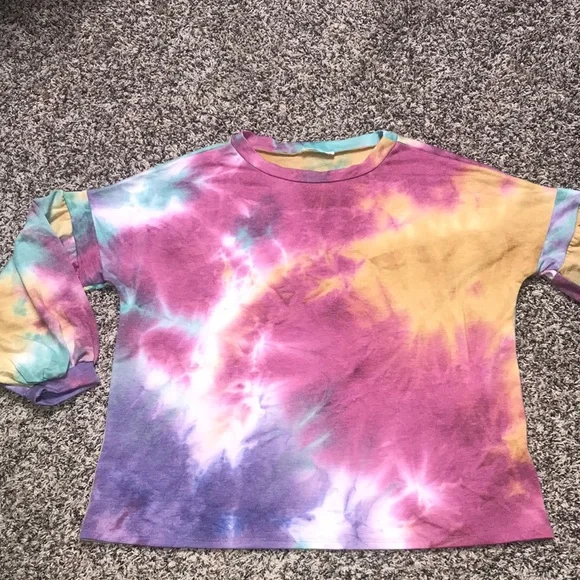 ADORA 🐠 Woman’s Tie Dye Puff Sleeve Relaxed Fit Soft Blouse Size S | NWOT - Picture 1 of 6